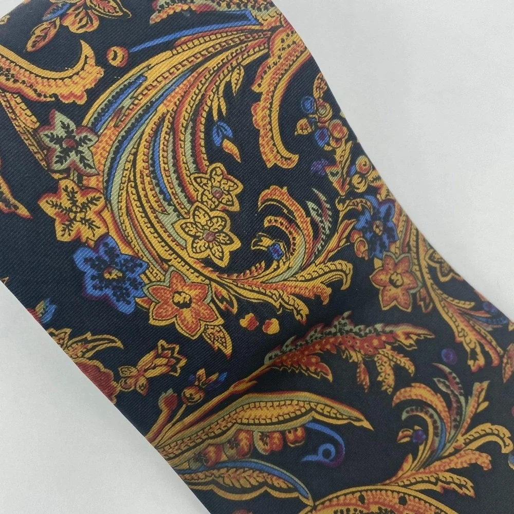 WEMBLEY Mens Tie Navy‎ Paisley Silk Classic Designer Neckwear 4x57 VTG